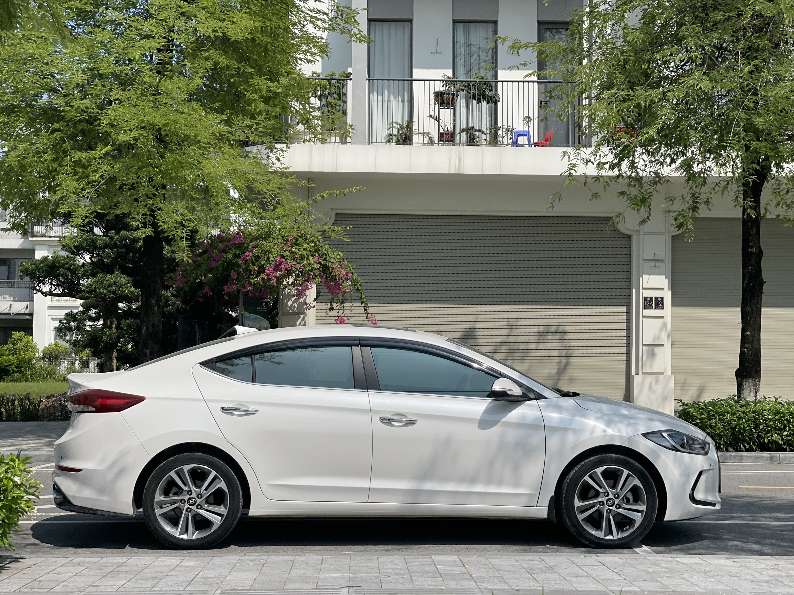 Hyundai Elantra 2.0 Gls sản xuất 2019